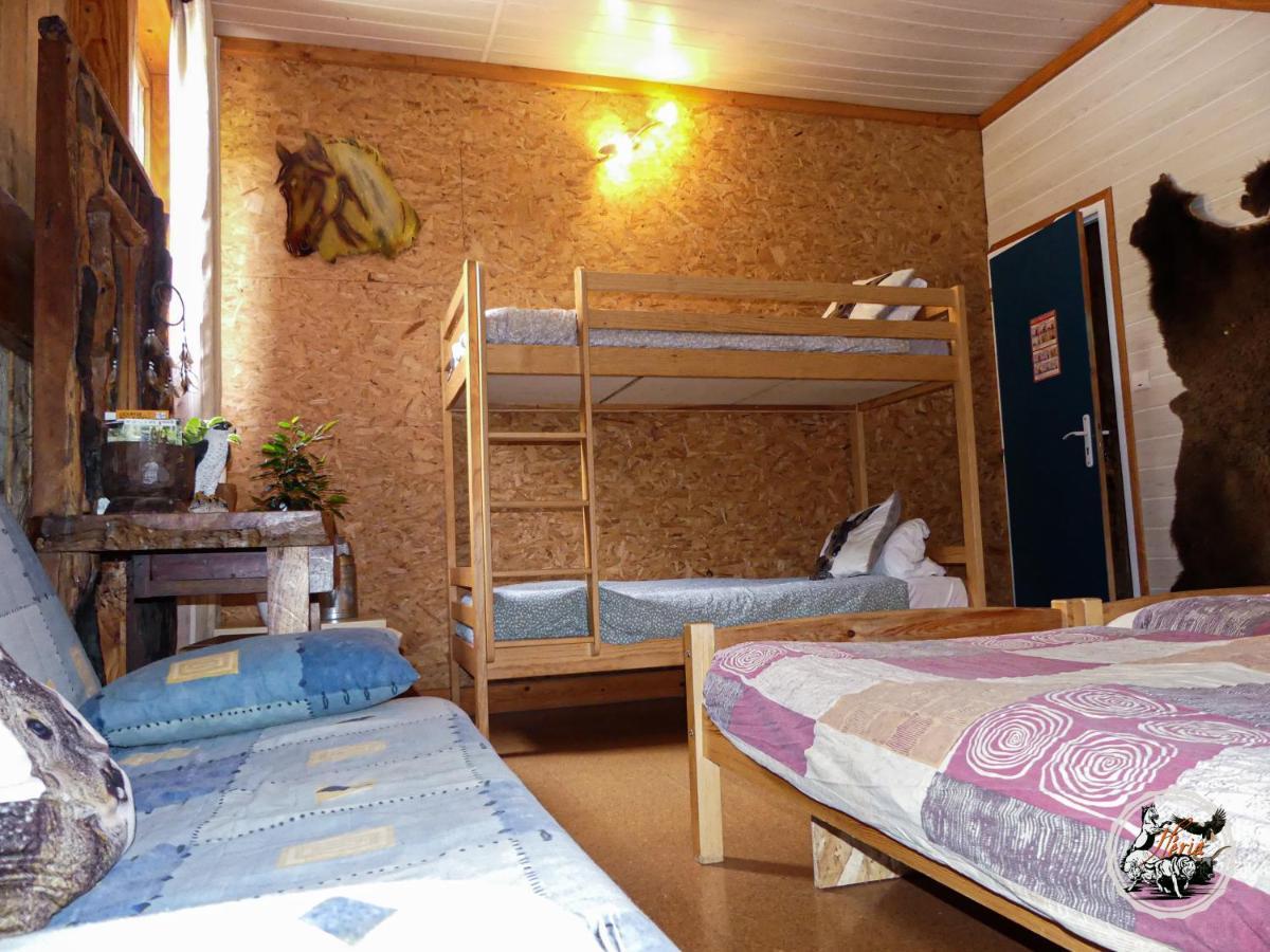 Parc Animalier Du Herisson Villa Дусиер Екстериор снимка